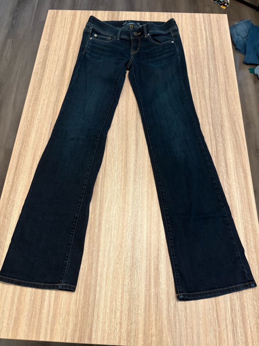 American Eagle Outfitters Dark wash jeans